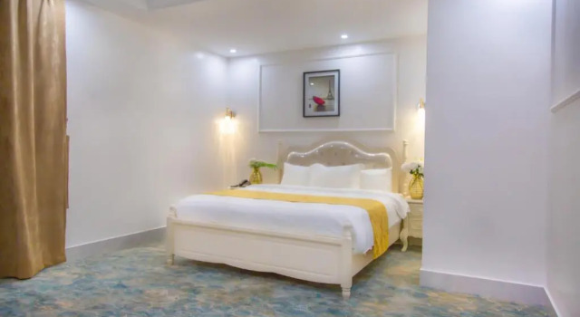 Grand House, Buchen Sie Hotel Hotels in Provinz Asir mit Pool, Schwimmbad