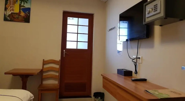 Номер Standard Caye Caulker Beach Hotel