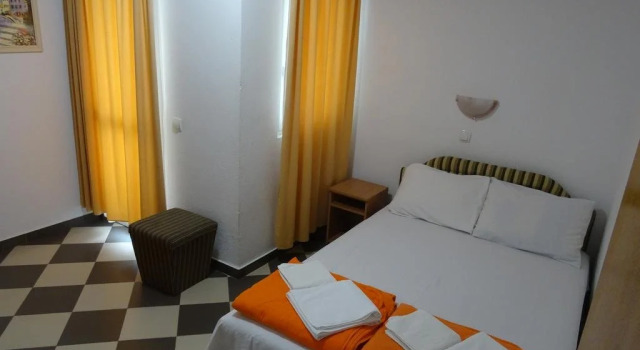 Hotel Vila Babović, Book Hotel Čanj Bar County