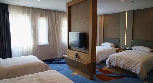Zhongji Garland Hotel