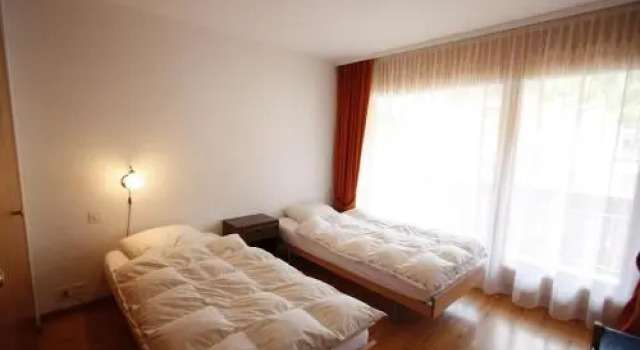 Apartment International, Prenota Appartamento Hotel a Canton Vallese con parcheggio, Parcheggio