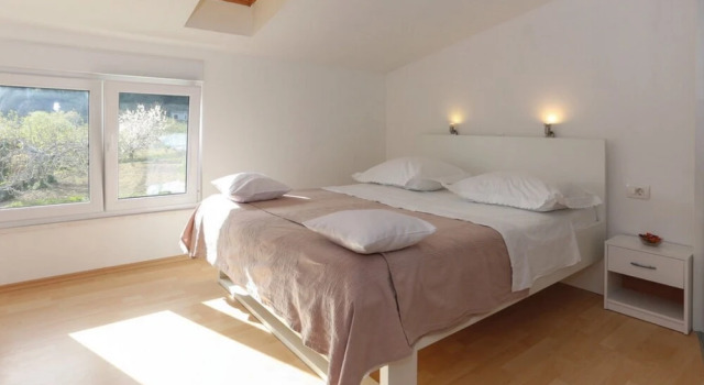 House With 2 Bedrooms in Solin, With Wonderful sea View, Private Pool,, Rezerwuj Hotel Solin Split Region
