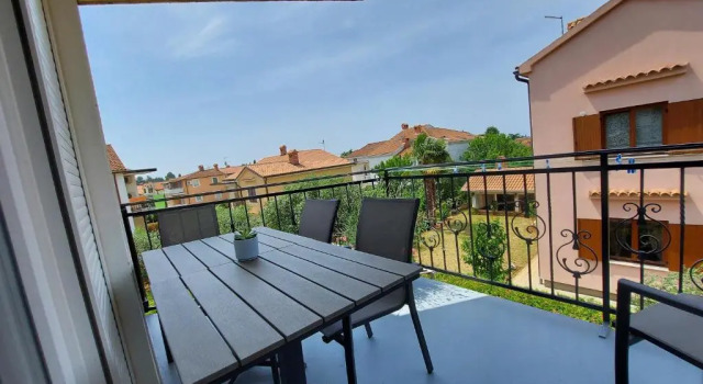 Апартаменты с 2 комнатами с балконом Apartments Kivi