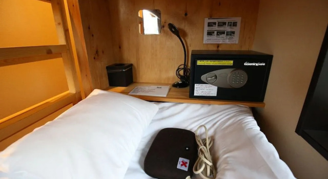 Nekokura Hostel, Забронировать Хостел Хостелы префектуры Фукуока, рядом с Hakozaki Jinja Shrine, Хостел