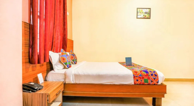 FabHotel City Comforts Inn, Забронировать Отель Отели Coorg с парковкой, Парковка