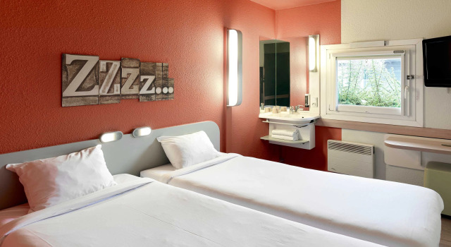 B&B Hotel Cergy Pierrelaye, Varaa Bed and Breakfast Cergy Val d'Oise
