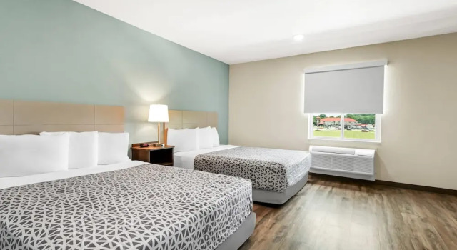 Четырёхместный люкс WoodSpring Suites Prattville - Montgomery North