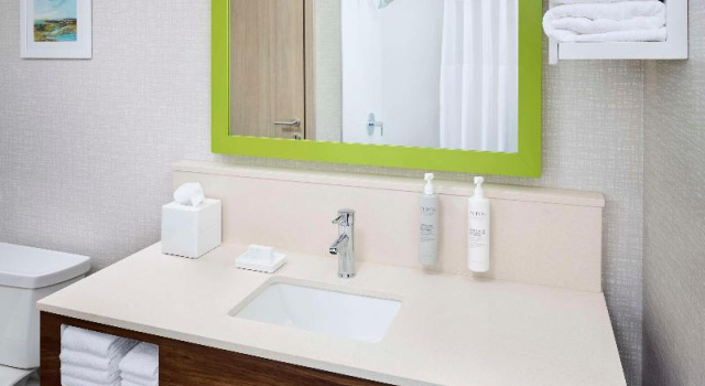 Двухместный номер Hampton Inn By Hilton Hamilton