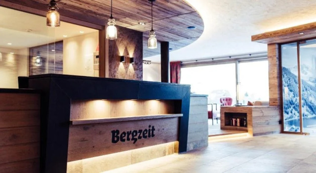 Biohotel Bergzeit, Rezervovat Hotel Hotely v Tyrolsko se snídaní, Snídaně