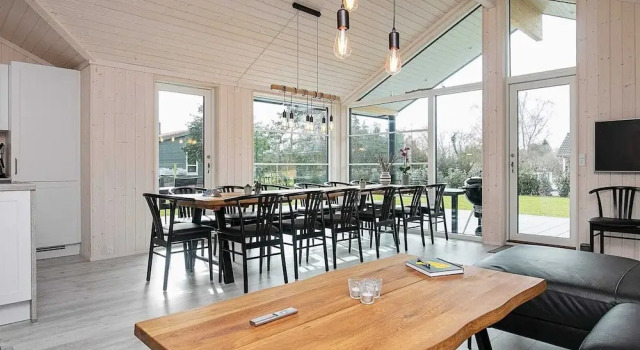 14 Person Holiday Home in Vaeggerlose, Book Hotel Hotels in Falster with Parking, Parking