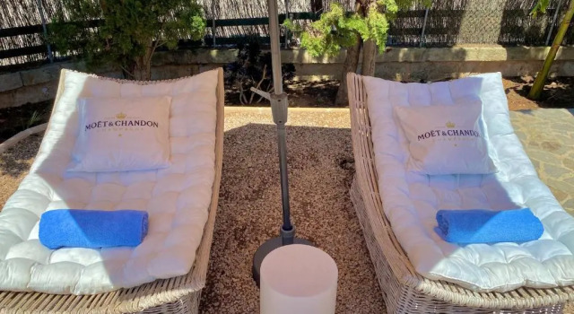 Коттедж с 3 комнатами Bonaire Beach House