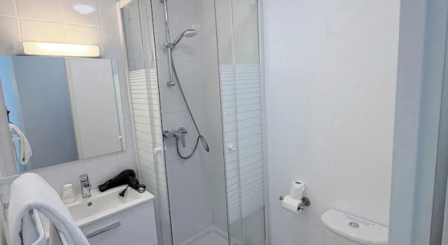 Номер Standard CitHôtel du Parc