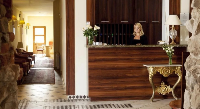 Miodosytnia Aparthotel, Забронировать Апарт-отель Отели Кракова с парковкой, рядом с Церковь Святого Франциска Ассизи, Парковка