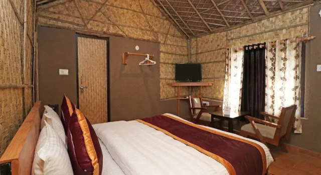 The Gharonda Hut by OYO Rooms