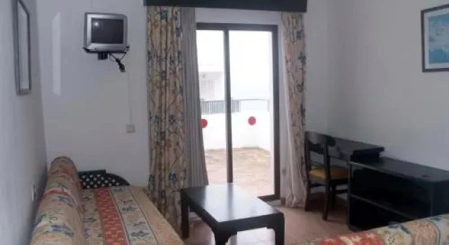 Apartamentos Marivent by MHR