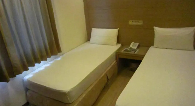 Двухместный номер Standard Gau Shan Ching Hotel