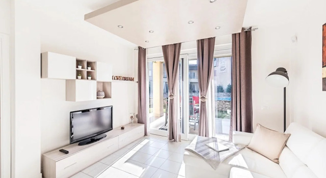 Le Corti Caterina B2 Apartment by Wonderful Italy