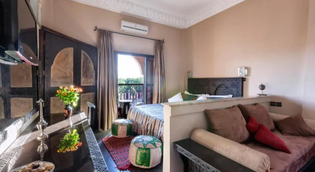 Четырёхместный номер Standard Hotel Azoul