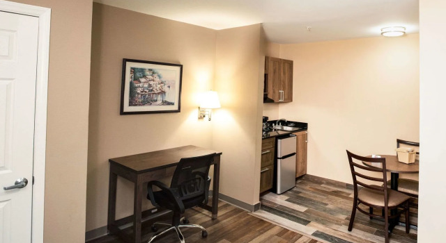 Suburban Extended Stay SE