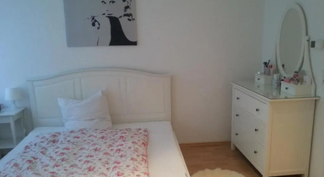 Номер Standard ZV2001 Private Apartments & Rooms near Exhibition Ground (room agency)
