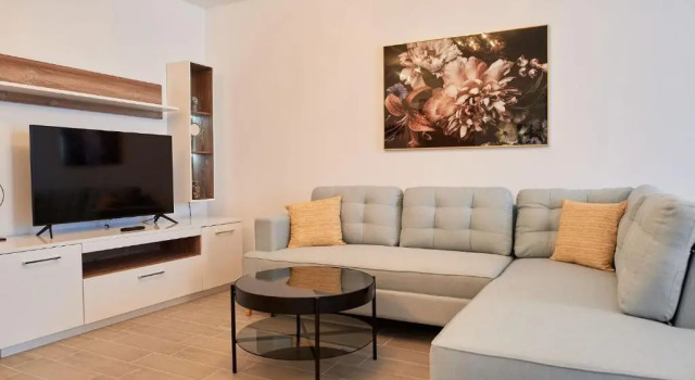 Mimosa Luxury Apartment 160 Spa n Pool beach resort, Varaa Huoneisto Hotellit Mamaia-Sat pysäköinnillä, Pysäköinti