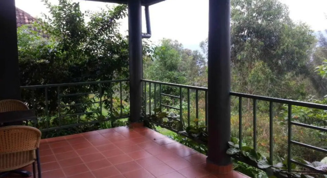 Трёхместный номер Standard Nyungwe Hill View Hotel