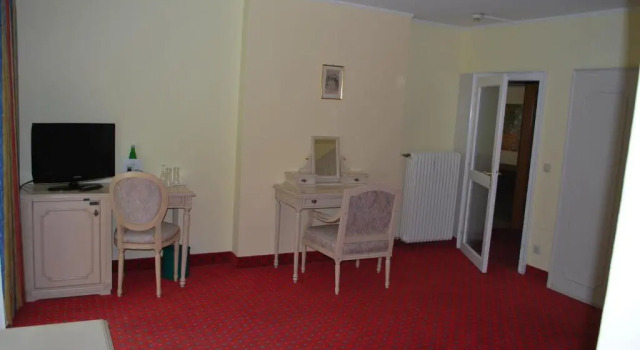 Полулюкс Thermal Resort Hotel Elisabethpark