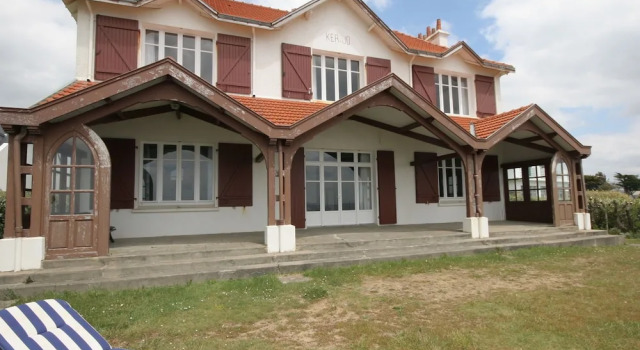 Impressive Villa With Sea View in Clohars-carnoët, Забронировать Вилла Коттеджи Finistère, Коттедж