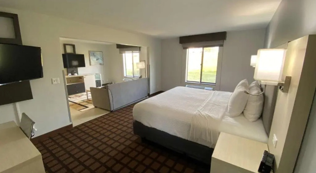Люкс Best Western Morton Inn