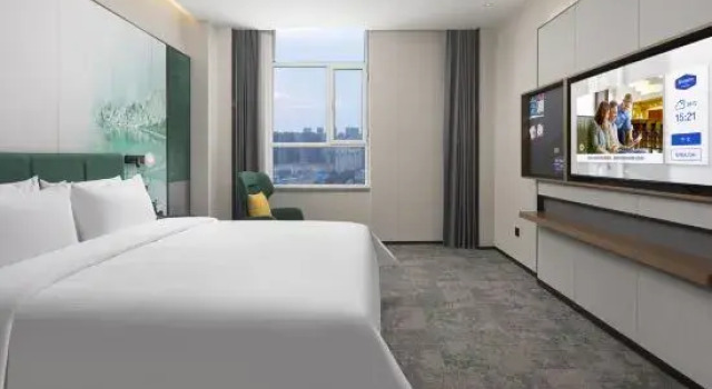 Люкс Business Hilton Garden Inn Changji