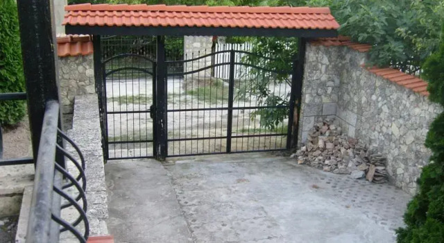 Rumyana House