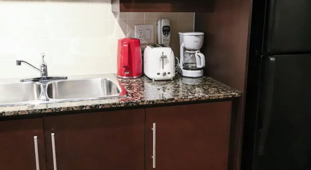 Номер Standard MiCasa Suites - Stylish Condo in the Heart of Downtown