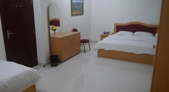 Camera tripla Standard Plaza Hotel