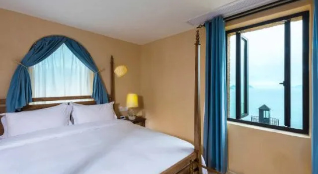 Люкс Deluxe Qiheng Shishe Hotel