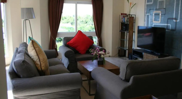 Люкс Executive с 2 комнатами с видом на море Arcadia Maephim Serviced Apartments