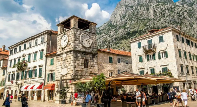 Apartment Alisa, Book Lejlighed Hoteller i Kotor Riviera med parkering, Parkering