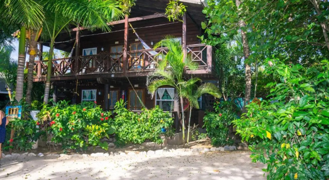 Двухместный номер Standard Bananarama Dive & Beach Resort