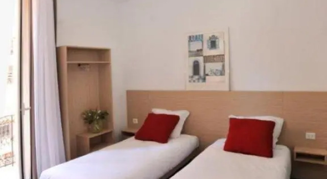 Двухместный номер Standard Hôtel de France
