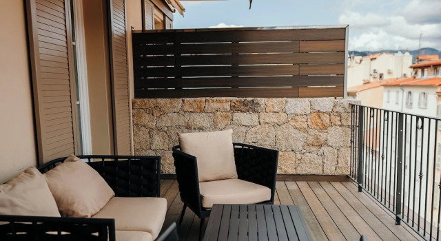 Люкс Comfort Hôtel Fesch & Spa