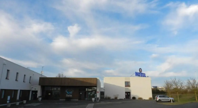 Номер Standard Brit Hotel Bressuire