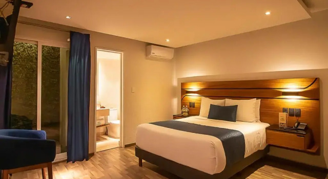 Полулюкс Deluxe Hotel Boutique Maria