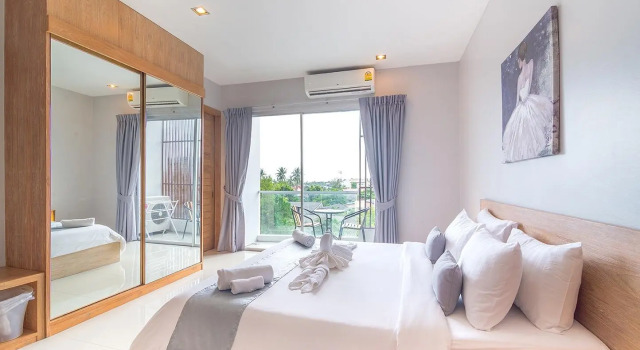 Люкс Lemonade Phuket Hotel -SHA Plus