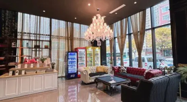 Yado Hotel (Jinzhou East Lake Park Water Park store), Book Hotel Hotels in Liaoning with Parking, Parking