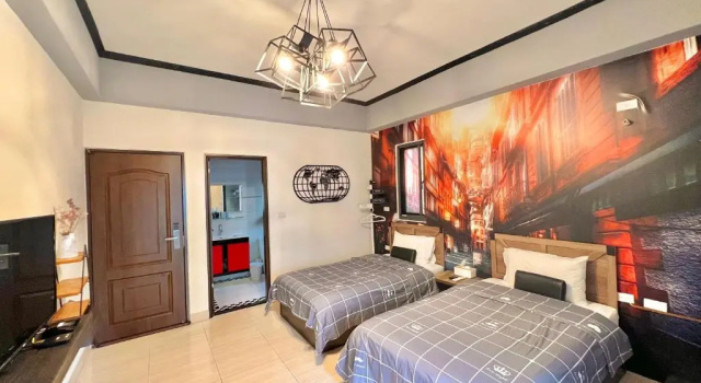 Двухместный номер Deluxe с балконом INg Hostel