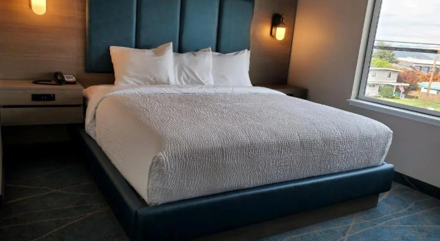 Люкс Deluxe salish Inn