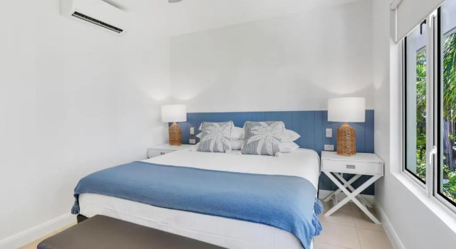 Penthouse c 1 комнатой Elysium Private Accommodation at Beach Club & Spa