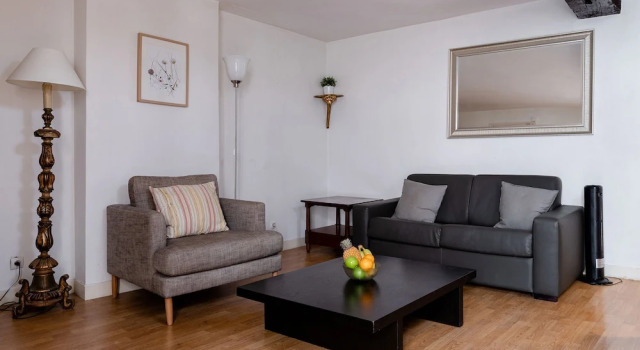 Central Paris - Chatelet Apartment, Забронировать Апартаменты/квартира Париж Иль-де-Франс, рядом с Лувр — Риволи