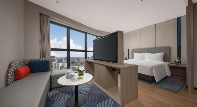 Holiday Inn Express Shantou Chenghai, Prenota Hotel Shantou Guangdong
