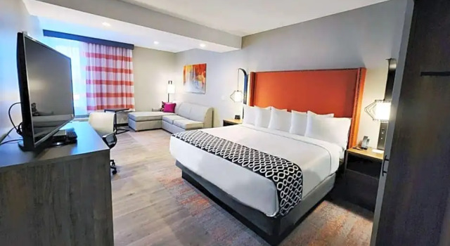 Люкс La Quinta Inn & Suites by Wyndham Pflugerville