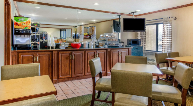 La Quinta Inn by Wyndham Detroit Southgate, Забронировать Отель Саутгейт Detroit Metropolitan Area
